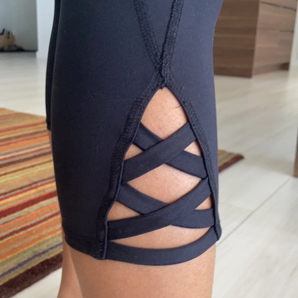 Hollister capri leggings - Picture 2 of 6